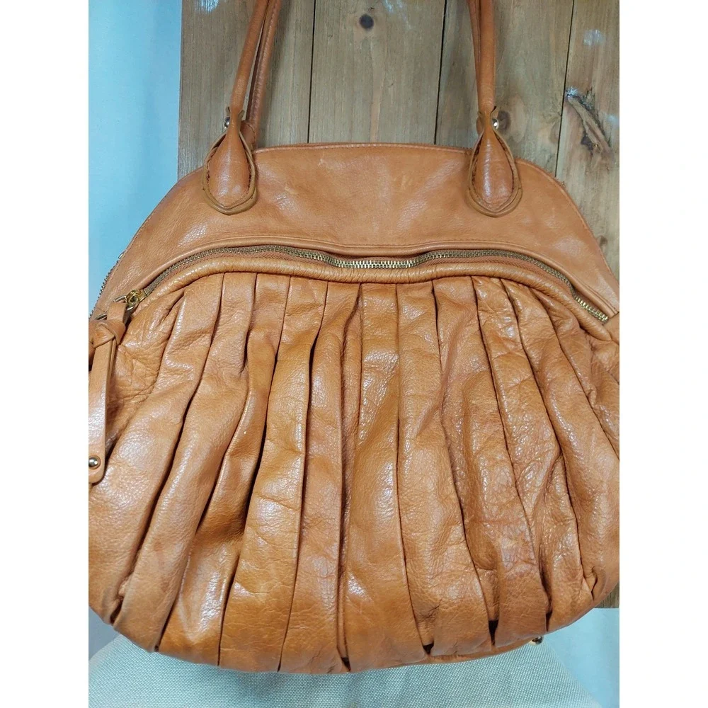 Sabina item specifics